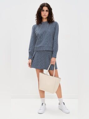 ADDISON BAY 

Beta Bow Pullover and Virginian Pleated Skirt set XS